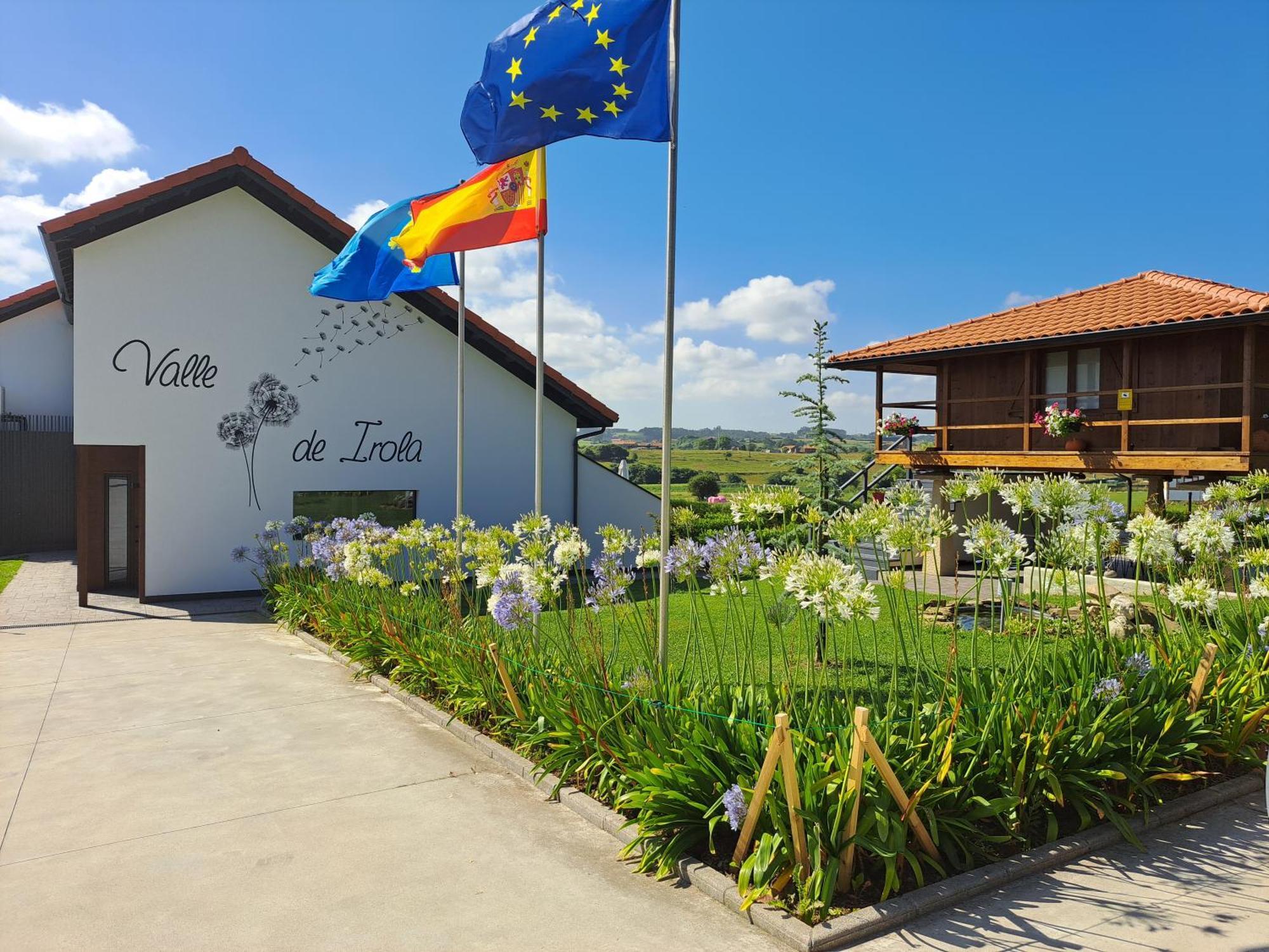 Apartamentos Valle De Irola Луанко Экстерьер фото