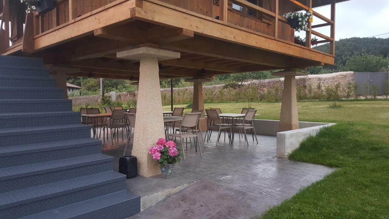 Apartamentos Valle De Irola Луанко Экстерьер фото